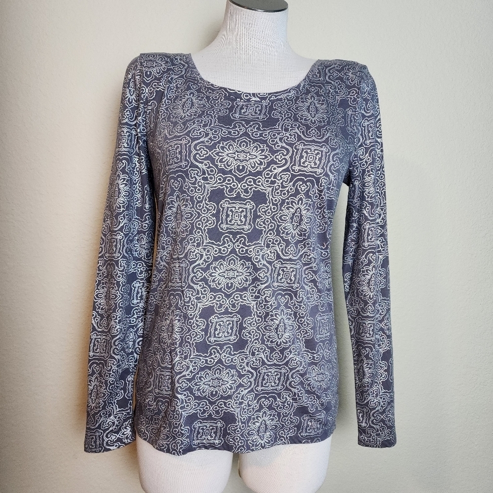 LOFT Ornate Blue & Silver Print Long Sleeve Scoop Neck Tee Size S NWOT